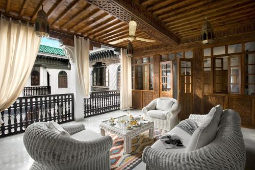Een zitgedeelte bij La Sultana Marrakech