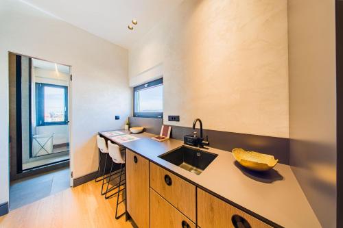 Zagreb 219 - Studio Apartman - Centar - New - Apartment - Flexible Keybox Entry - Modern - Monthly Rent - WiFi