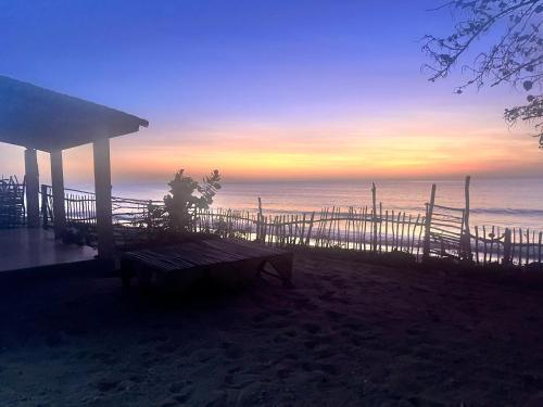 Chambre en bord de mer …(pied dans l’eau)