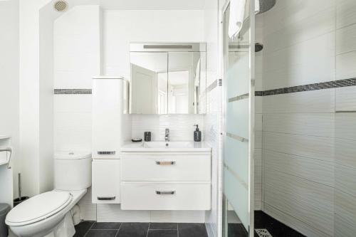 Charming Apartment a c 1BR 4P - Antibes photo 8