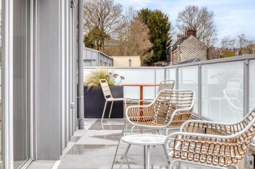 Les Mathurins F2 unique terrasse parking et sport