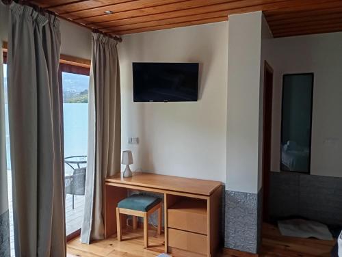 Et tv og/eller underholdning på Quinta do Rio Gerês