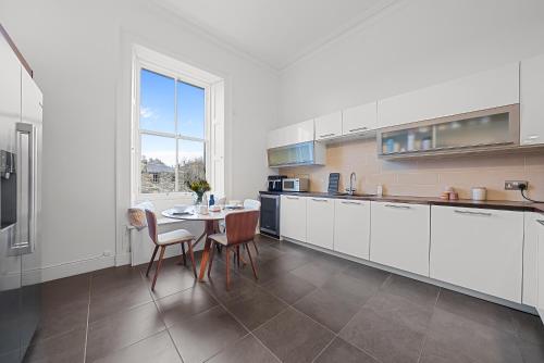 Merchiston 1 Room in Shared Apartment with Parking - Edinburgh photo 5