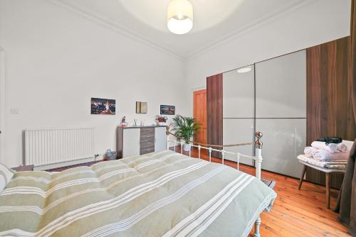 Merchiston 1 Room in Shared Apartment with Parking - Edinburgh photo 13
