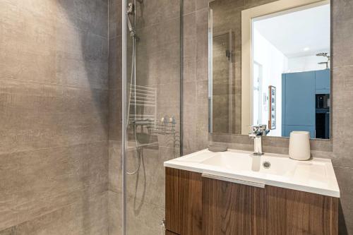 Modern Apartment a c 2CH 4P - Cannes