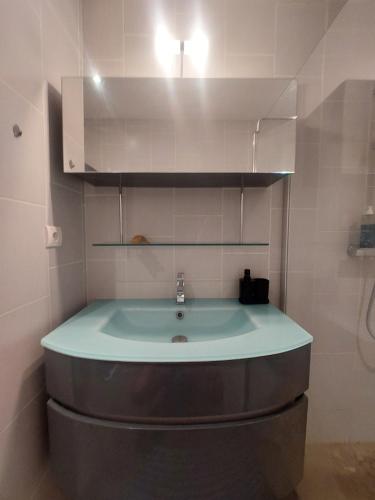 Beautiful 2 rooms with terrace
