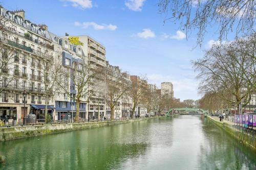 Luxury family Duplex 4 bdrs 10P - Republique