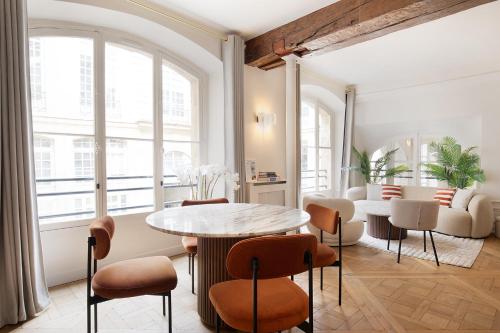 Pick A Flat's Apartements with services in Louvre - Rue des Halles