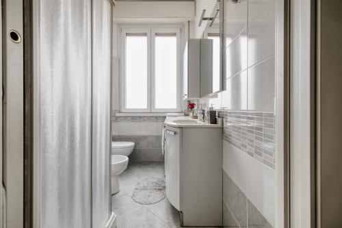 Just Urban Stays - Elegant 1-BR flat in Solari area - 2 min Metro M4
