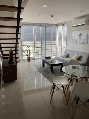 Departamento Tipo Loft en Asunción Ed Matrisa Santa Teresa