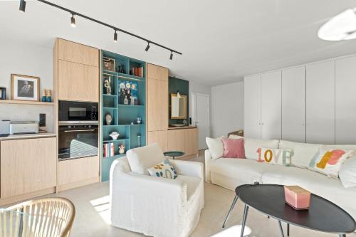 REF 2037 - Apartment for Rent Sea View