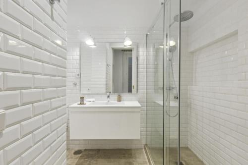 Central Madrid 2BR2BA Comfort Convenience
