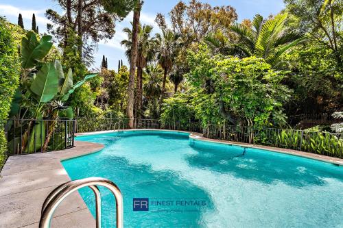 Jardín Del Mediterráneo by Finest Rentals