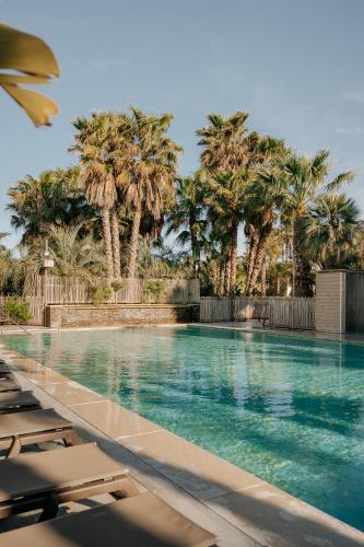 Piscina a Toison D'or o a prop