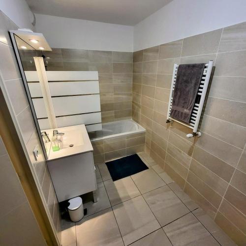 Superbe appartement Juan-les-Pins, parking