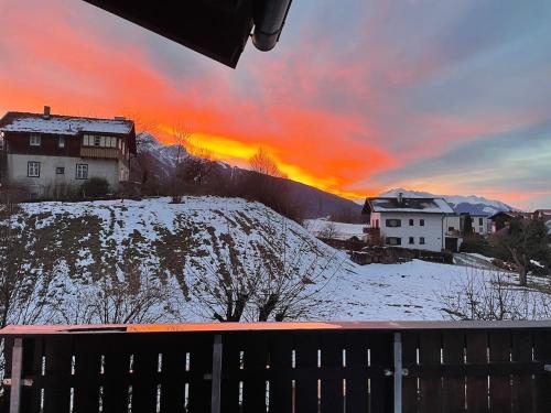 Bergblick Apartement mit Terrasse & Nordkettenblick