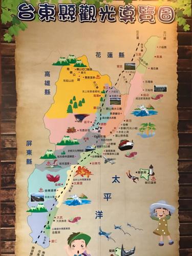 a map of southeast asia with chinese characters at 樂活小築民宿Lohas Taitung B&B in Taitung City