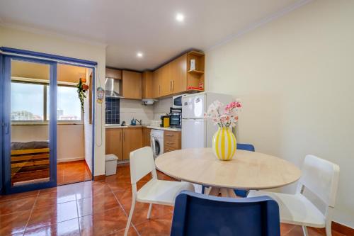 BeGuest Blue Summer Apartment