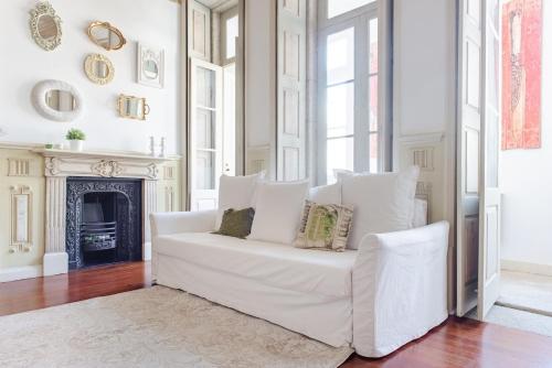 Get a Unique and Luxury Flat