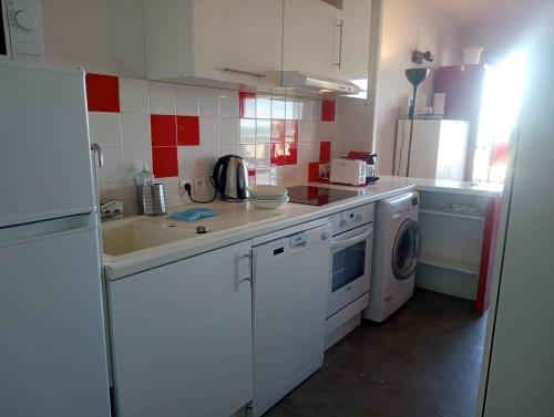 Appartement classé face mer en plein centre-ville 4MIRA7