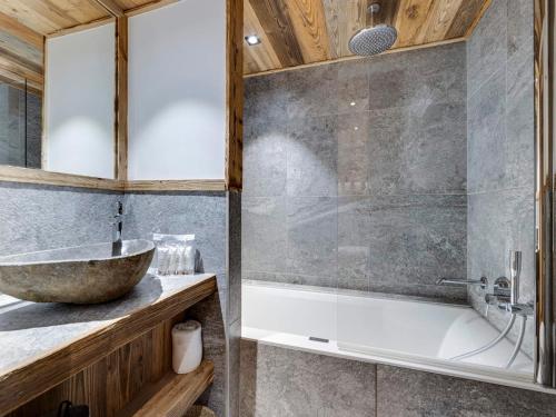 Appartement 6 pers. avec terrasse près des pistes, cheminée et parking, Val d'Isère