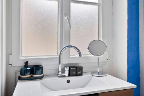 Studio design lumineux au cœur du 11e – Bastille