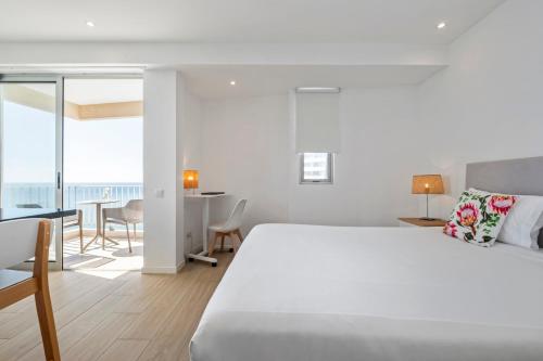 Step To The Sea 5, by Pausa Holiday Rentals