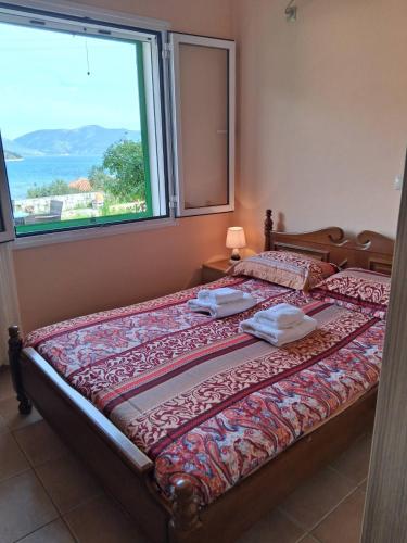 MAKRIS HOUSE-Giasemi