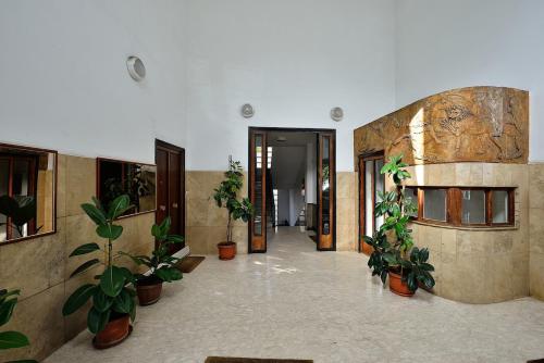 Elegant 2-Bedroom Apartment near Metro B1 Easy Access to the Colosseum