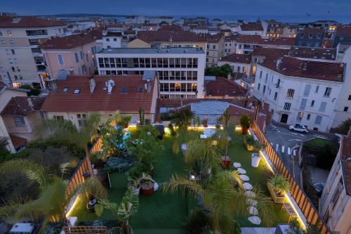 Jardin d'Eden - Incroyable Rooftop Jardin suspendu