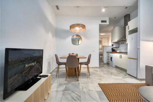 San Marcos Loft, by Homing U