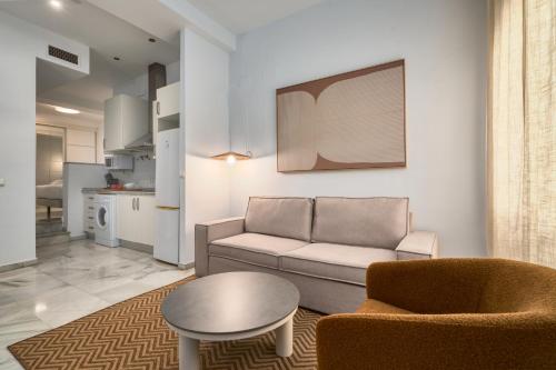 San Marcos Loft, by Homing U