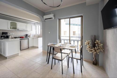 25Central Apt-2Br Kos