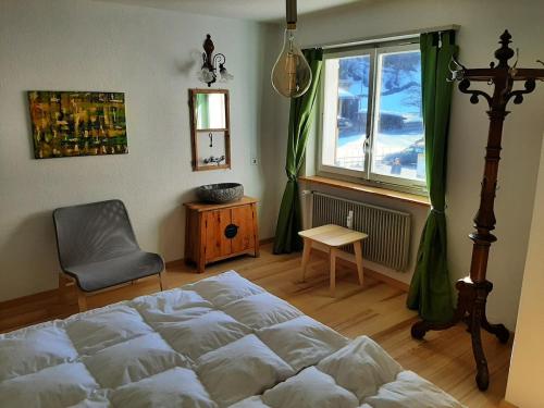 Attraktive 4,5-Zimmerwohnung in Ruschein photo 2