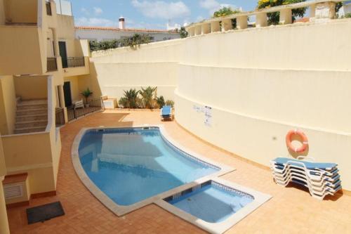 Boa Vista Apartment with Sea Views and Shared Pool