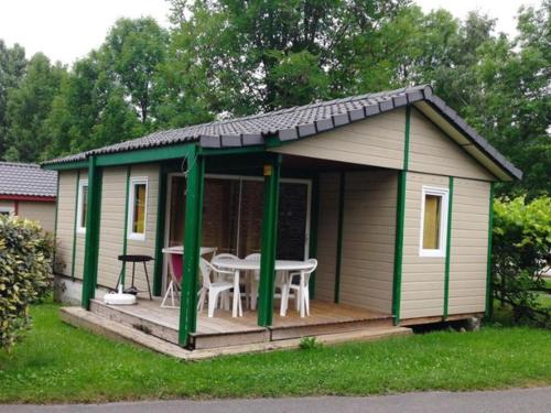 Chalet Confortable 7 Pers. avec Terrasse - API-1-52-1752