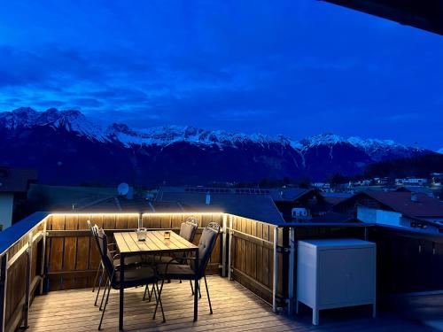 Bergblick Apartement mit Terrasse & Nordkettenblick