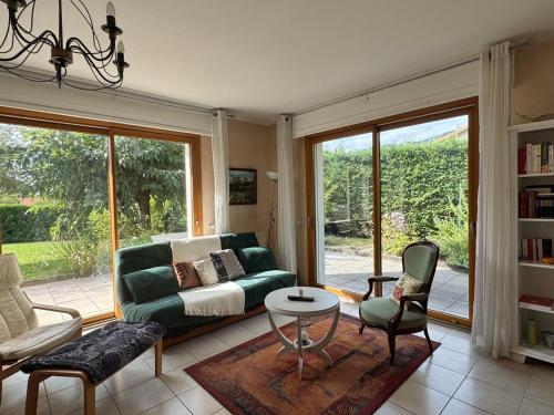 Villa lumineuse proche plages, Wifi, animaux acceptés - FR-1-555-125