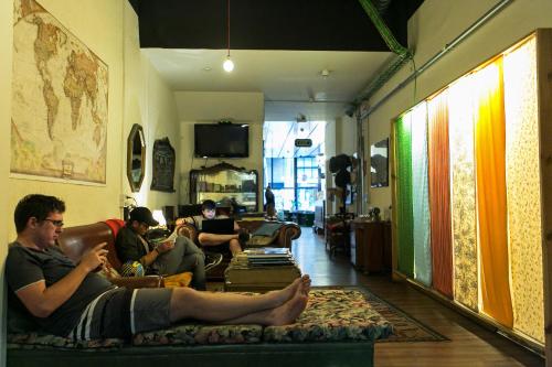 Pars Tailor's Hostel
