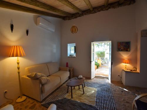 Algarve Casa with Pool