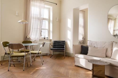 Hoża 61 Superior Apartment by BookingHost