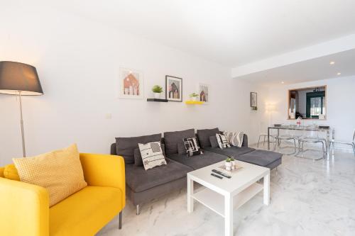 4 Bed Duplex with Stunning Sea Views