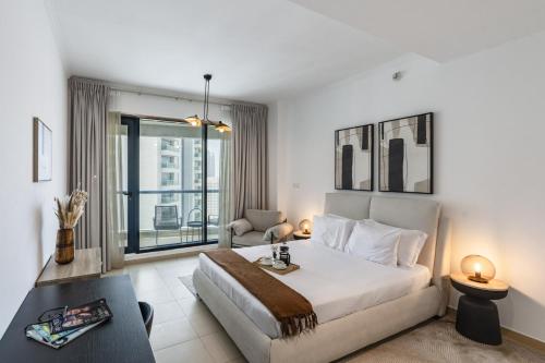 Modern Comfort - Convenient - Prime JLT Living