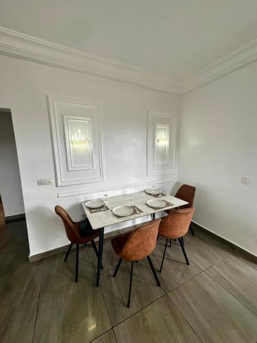 Foto de la galeria de Tour p a Abidjan