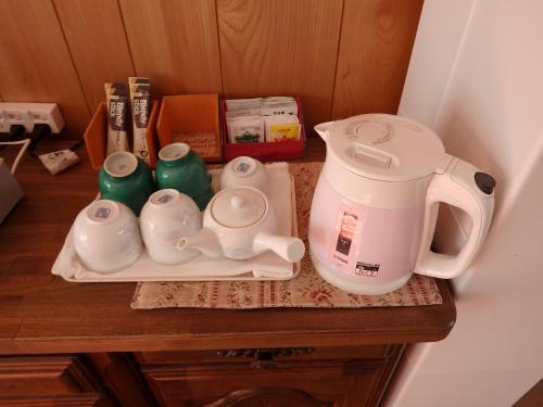 江花荘にあるコーヒーまたはお茶