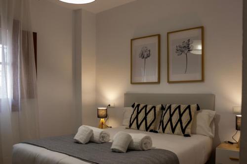 Recaredo Central Suite by Valcambre