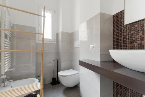 GuestHost - Comfy Apartment Milano Ghisolfa