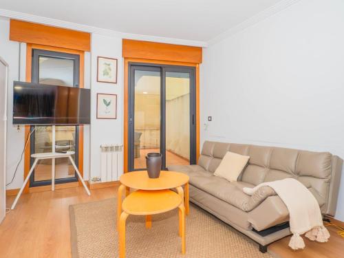 YBH Joaquin Loriga 18