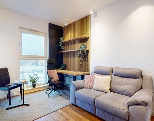 Halo Apartment with AC Wola Rondo Daszynskiego