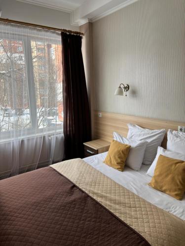 Llit o llits en una habitació de Hostel Iskra